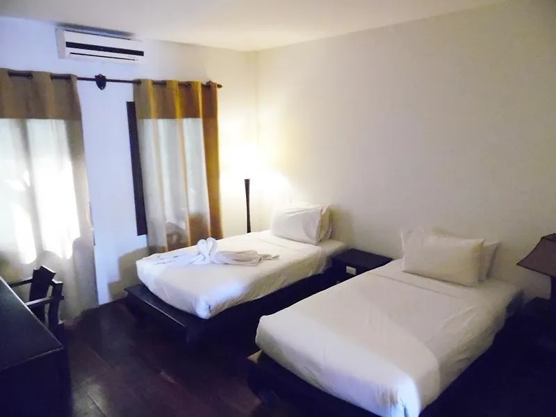 Отель Villa Ban Lao Луангпхабанг